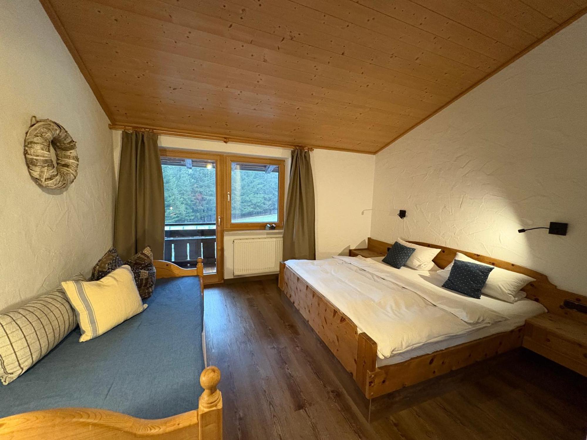 프론텐 Dreimaederlhaus Am Berg 아파트 외부 사진